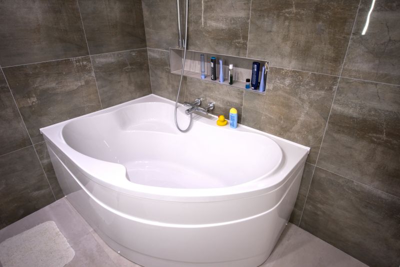 Modern Spa Bathtub